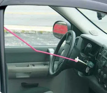 Hollywood Locksmith Services Hollywood, FL 954-366-0895 - 21-Unlock-Car