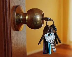 Hollywood Locksmith Services Hollywood, FL 954-366-0895 Hollywood Locksmith Services Hollywood, FL 954-366-0895 - 3-Residential-Locksmith